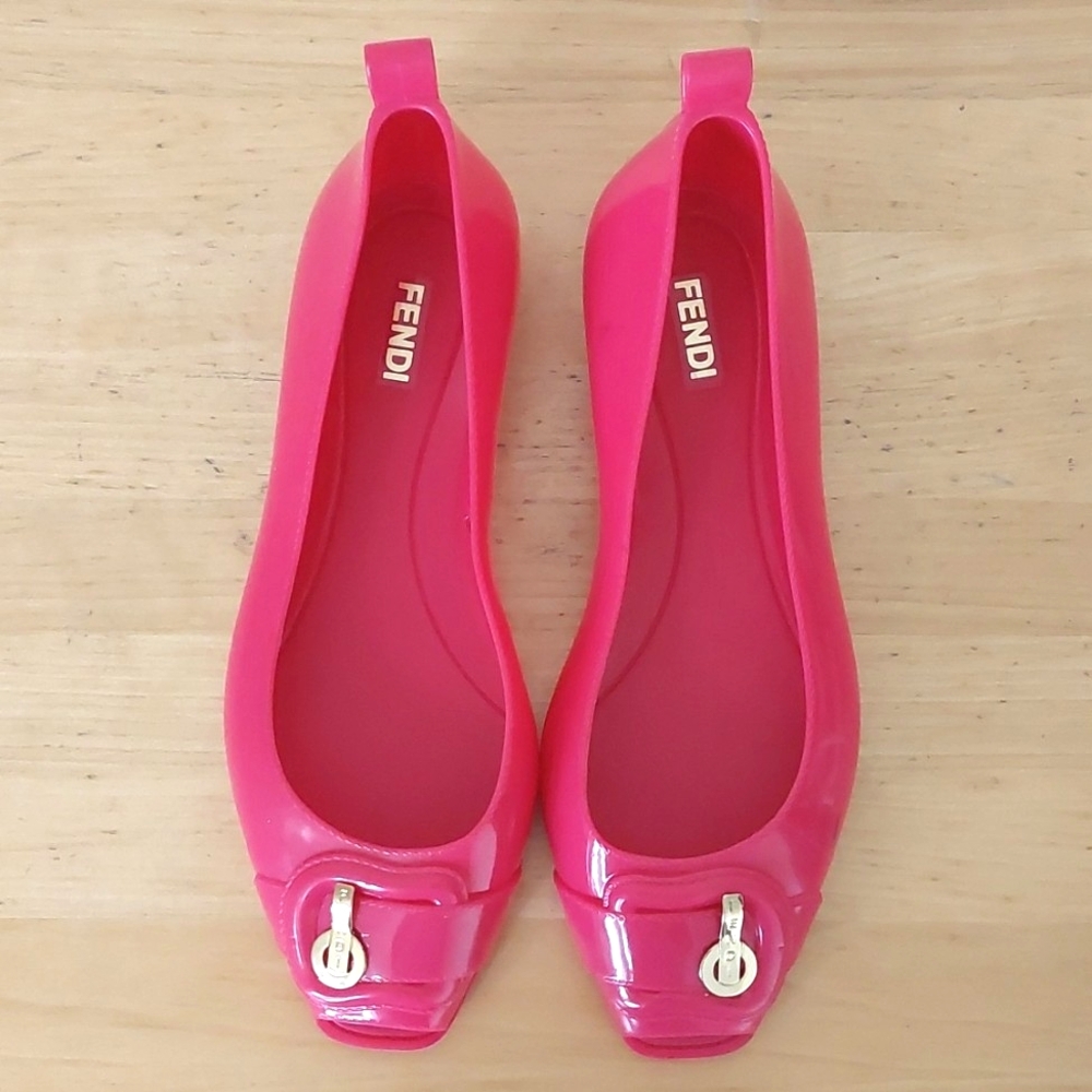Fendi Pink Jelly Flat Sandals